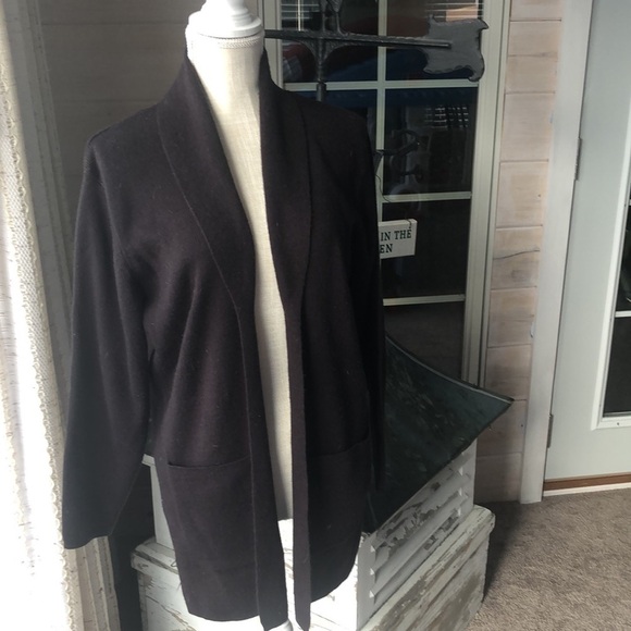 Dress‎ Barn Basic Cardigan Sweater - Picture 1 of 7